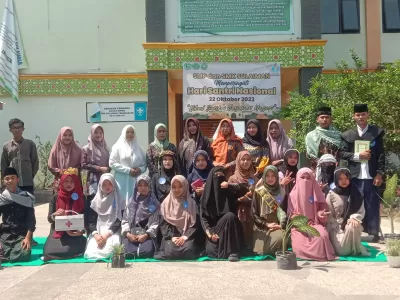 Fasion Show Hari Santri